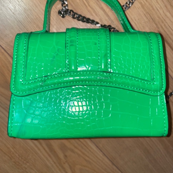 Zara bright green mini City Bag - Picture 9 of 9